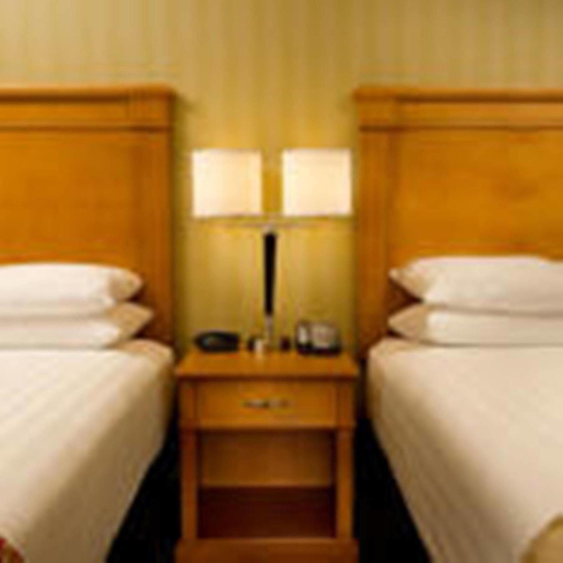 Drury Inn & Suites Louisville East Eksteriør billede